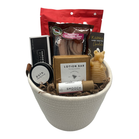 Gift Basket: Luxe Love