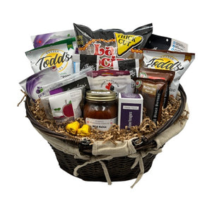 Gift Basket: Taste of SaskMade Deluxe