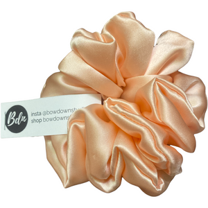 Bowdown Studios - 100% Silk Scrunchies